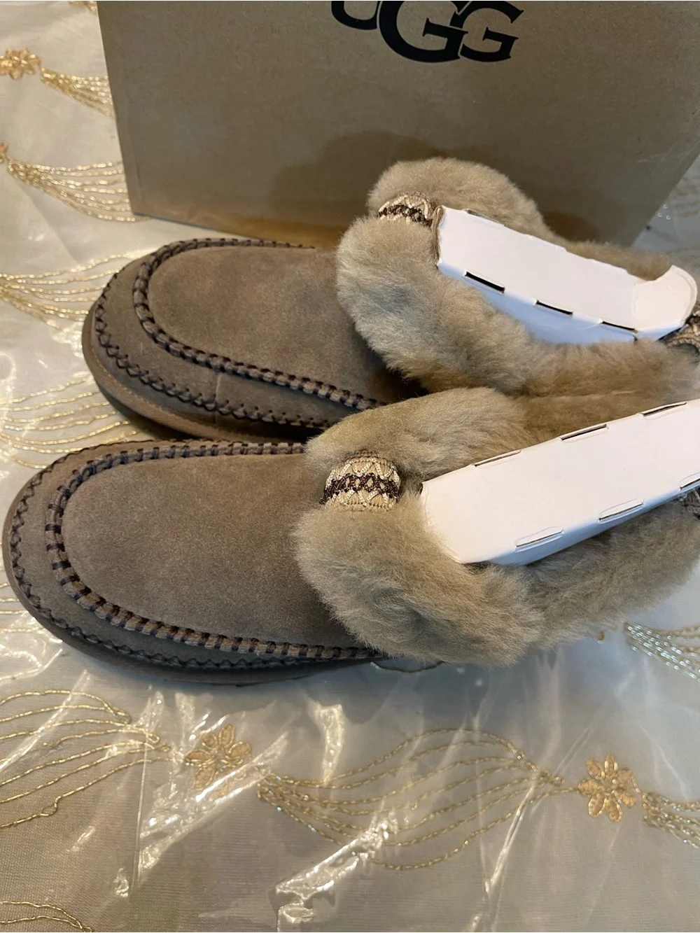 UGG crafted keep